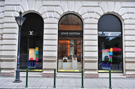 lv budapest|louis vuitton budapest locations.